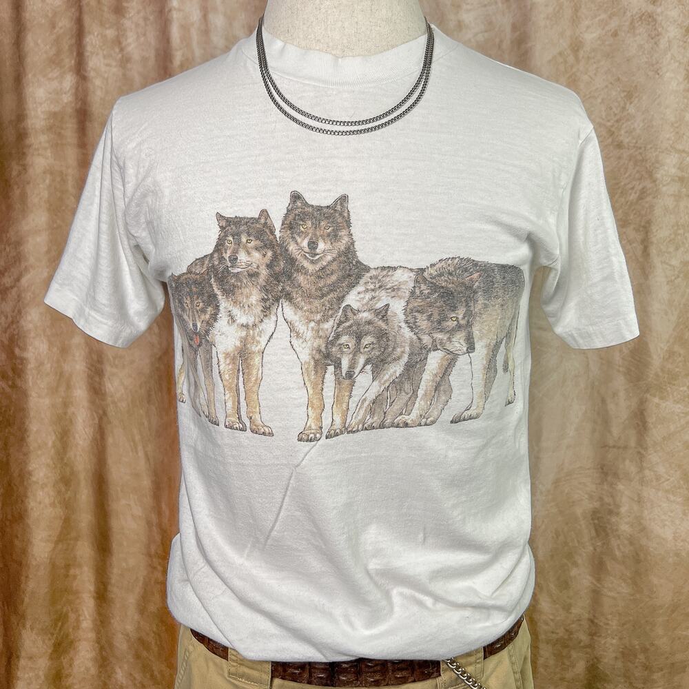 Vintage Wolf T-Shirt 80s Graphic Tee Double Sided Animal Single Stitch White